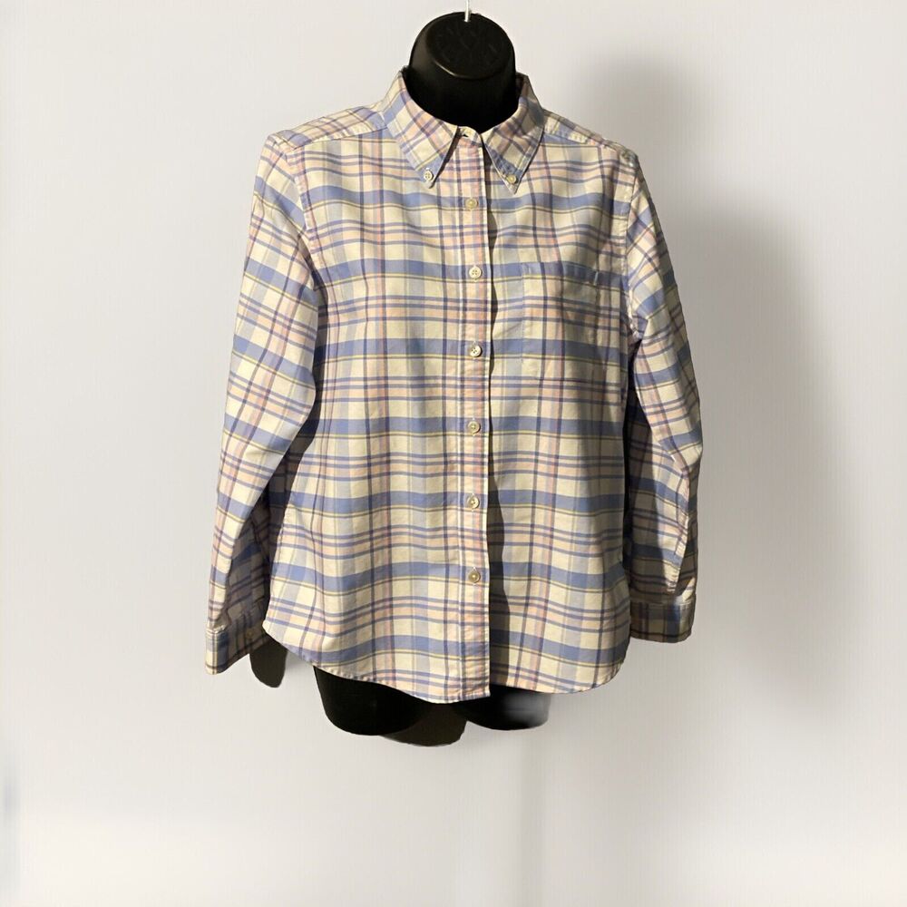 LL Bean Button‎ Down Shirt Women's Small made In Peru 100% Cotton